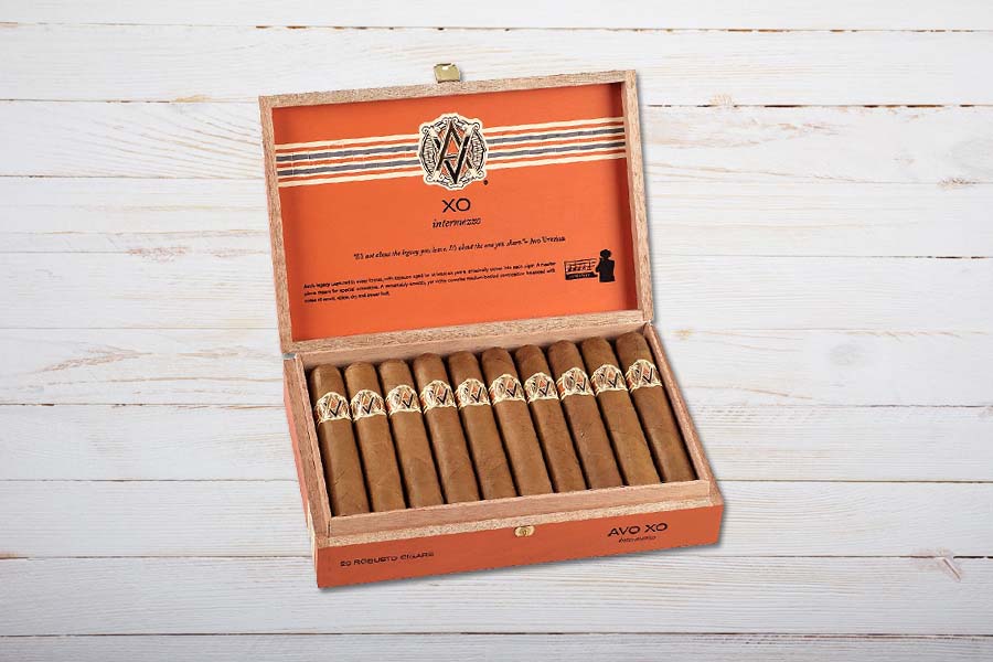 AVO Cigars XO Intermezzo, Robusto, Box 20er