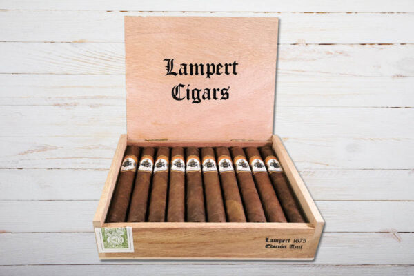 Lampert Cigars 1675 Edicion Azul, Toro, Ring 52, Länge 152 mm, Box 20er