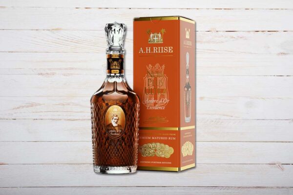 A.H. Riise Non Plus Ultra Ambre d'Or Excellence, Rum, US Virgin Islands, 70cl