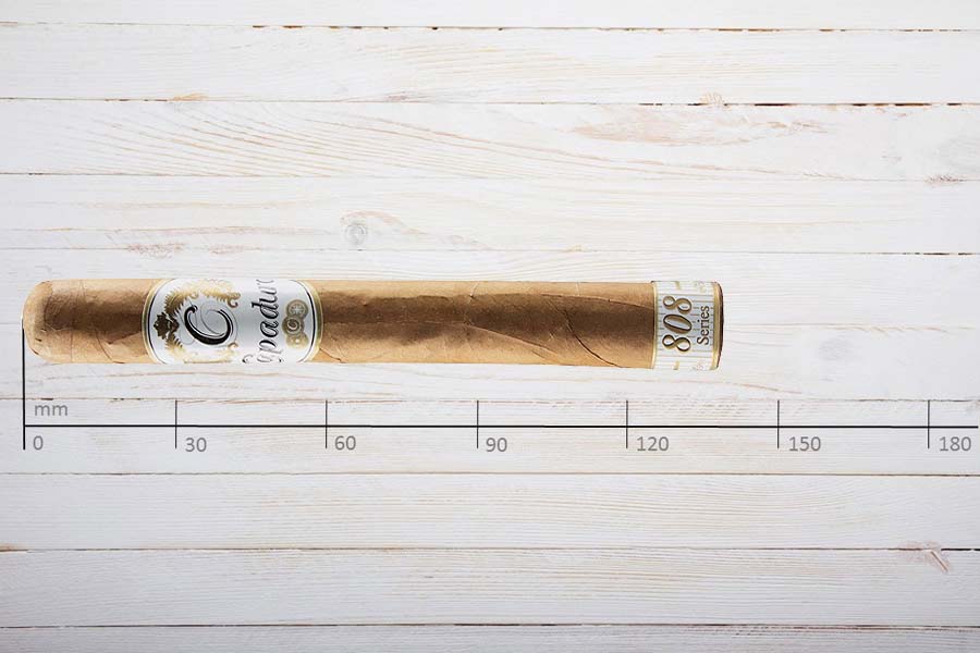 Capadura Zigarren Serie 808 Corona, Ring 42, Länge 140 mm