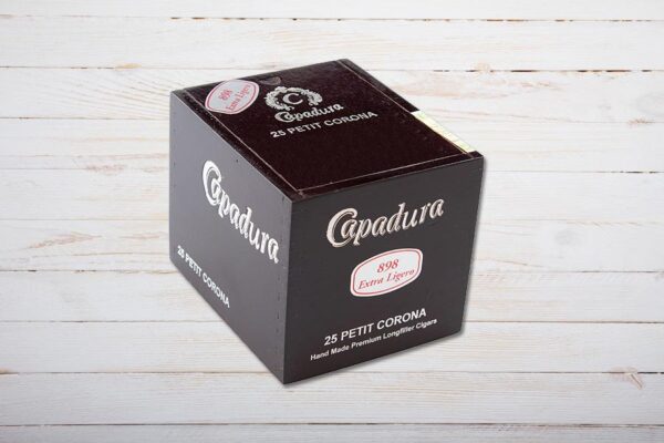 Capadura Zigarren Serie 898 Petit Corona, Box 25er, Ring 42, Länge 102 mm