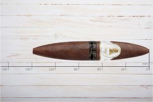 Davidoff Zigarren Winston Churchill Limited Edition 2022, Perfecto, Ring 61, Länge 149 mm