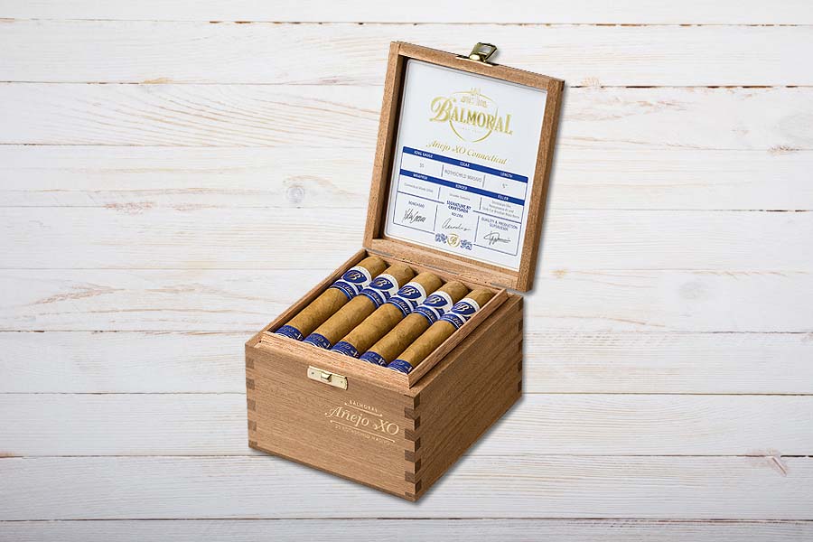 Balmoral Zigarren Anejo XO Connecticut Rothschild Masivo, Gran Robusto, Box 20er