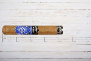 Hiram and Solomon Cigars Entered Apprentice Robusto, Ring 52, Länge: 127 mm