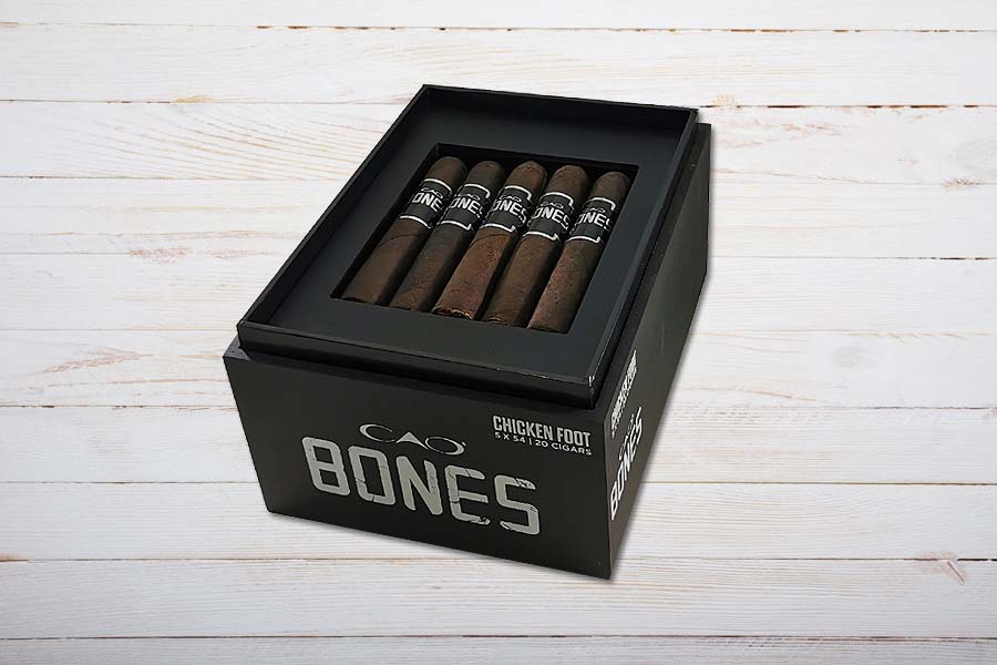 CAO Cigars Bones Chicken Foot, Robusto, Box 20er