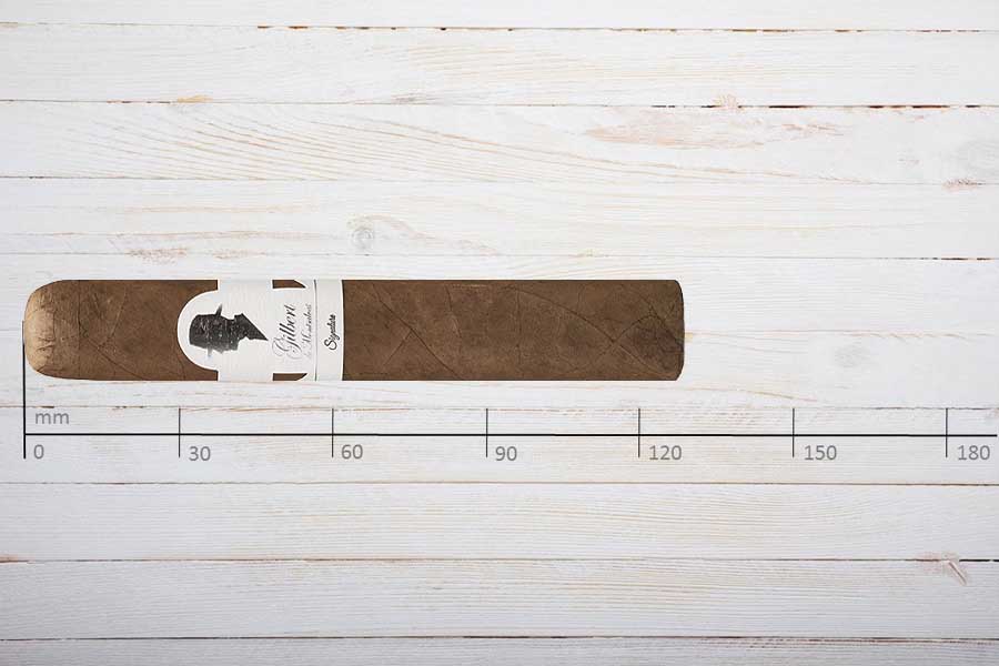 Gilbert de Montsalvat Cigars Signature Robusto