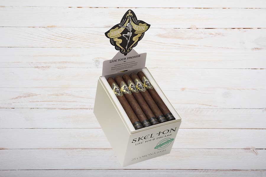 Skel Ton Cigars Live your Dreams Corona, Box 25er