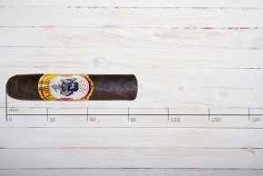 Lampert Cigars 1675 Edicion Morado Short Robusto Zigarren
