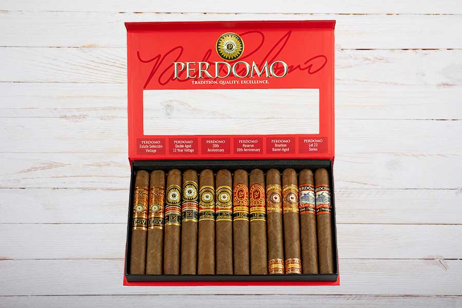 Perdomo Cigars Connoisseur Collection Sun Grown, Box 12er